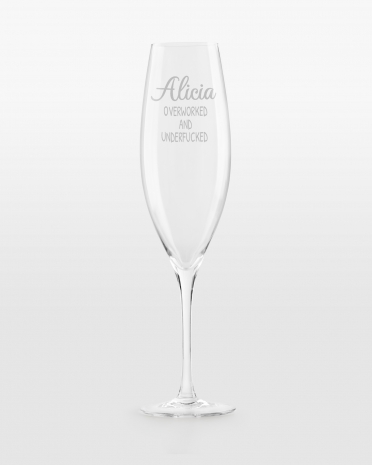 Personlig graverte champagneglass med frekke statements