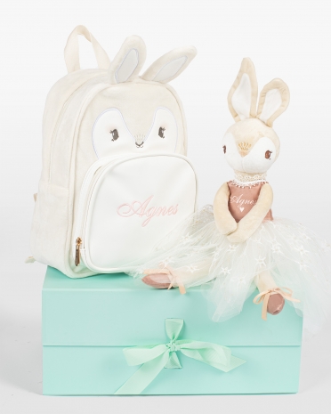 Barneryggsekk og dukke med navn