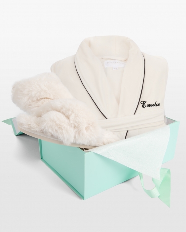 Fluffy tøfler & Morgenkåpe med navn dame, creme