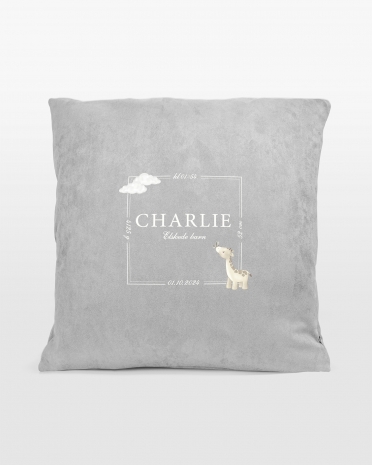 Putevar med barnets navn, dato, vekt, lengde og klokkeslett