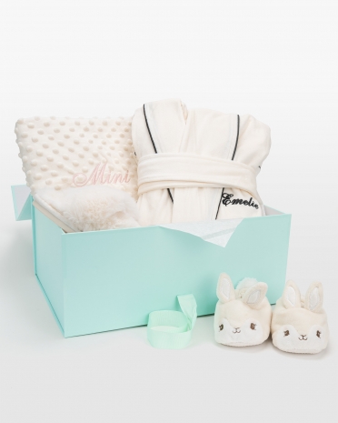 Mamma & baby kosesett med morgenkåpe, babytøfler og teppe, creme