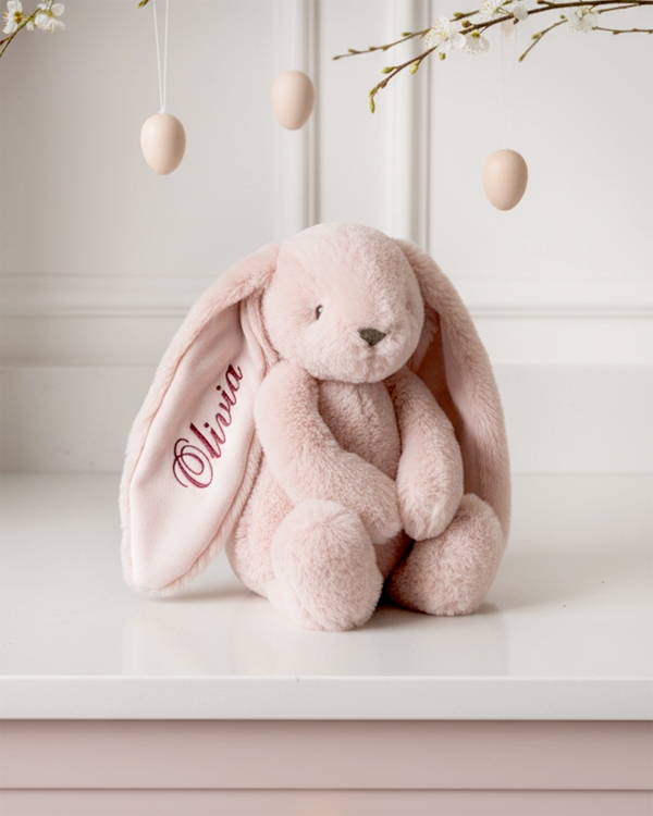 Rosa kosedyr med navn til påskegave