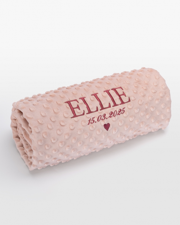 Rosa babyteppe med personlig rosa navnebrodert design, perfekt for søt koselig komfort og unik stil for din lille.