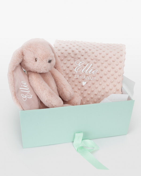 Gavesett med kosedyr og babyteppe i rosa