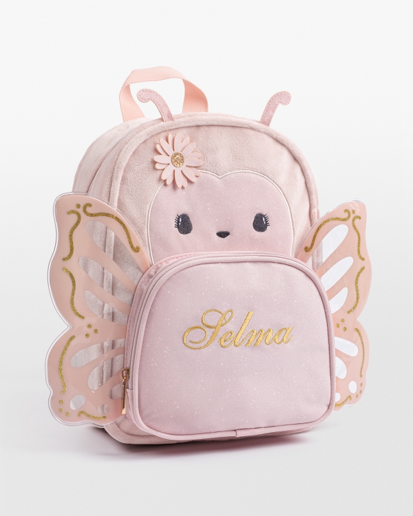 Barneryggsekk med personlig brodering til barn i barnehagen