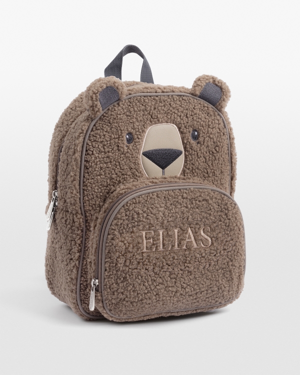 Barneryggsekk med navn som er bra til barnehagen