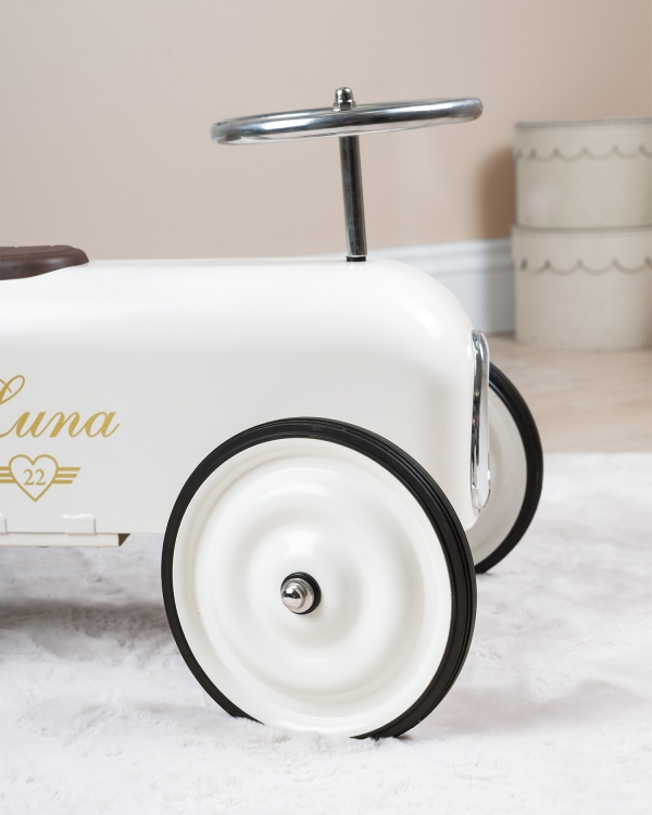 bil med personlig merking