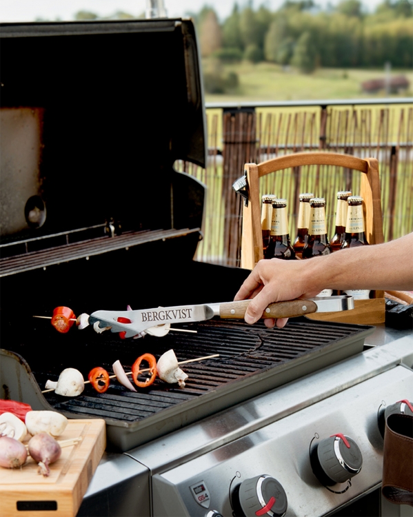 Grillredskaper med personlig gravyr