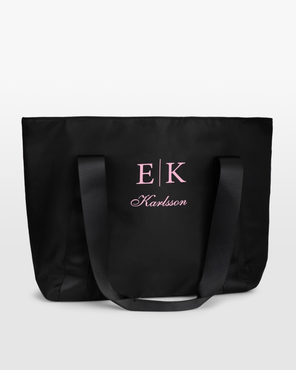Svart treningsbag med navn
