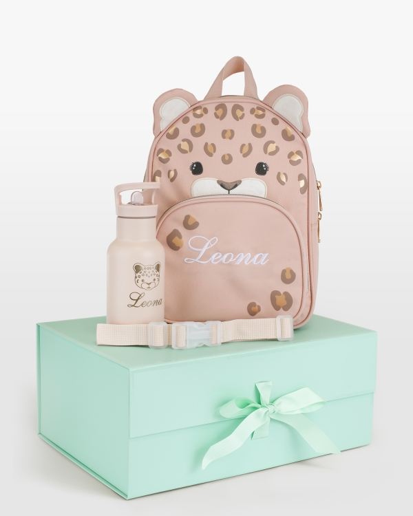 Gavesett med barneryggsekk, vannflaske og brystrem