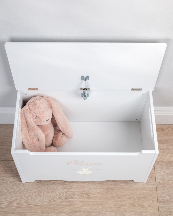 Barnemøbler med oppbevaring