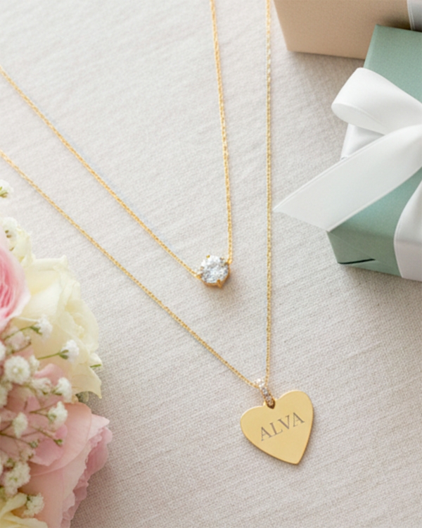 Gavesett med gullkjede til mor