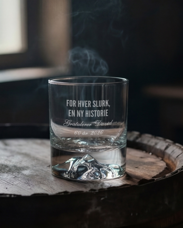 Gravert whiskyglass med navn